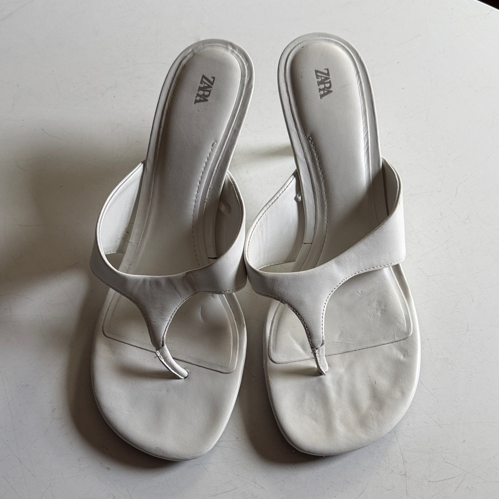 Zara White Minimal Thong Sandals